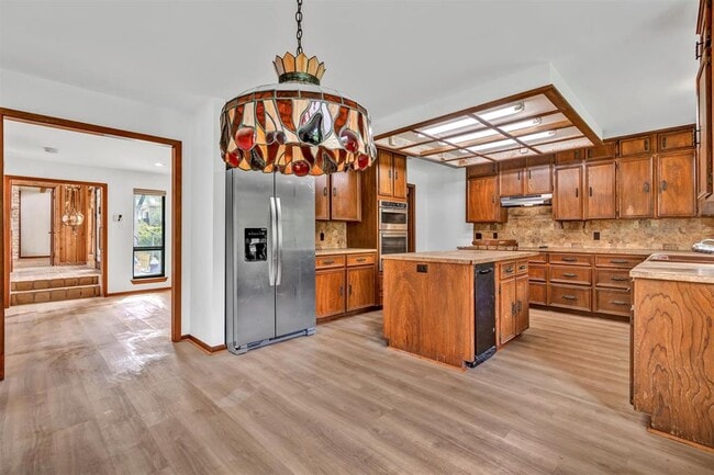 Building Photo - 1201 Co Rd 138