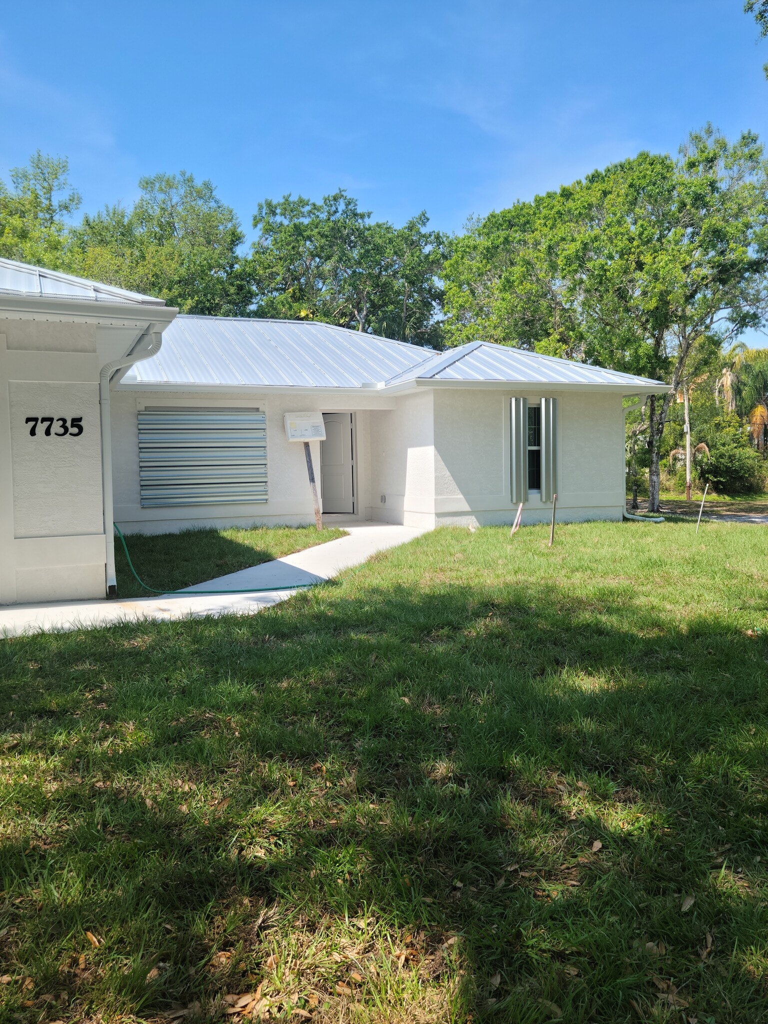 Building Photo - 7735 96th Ct