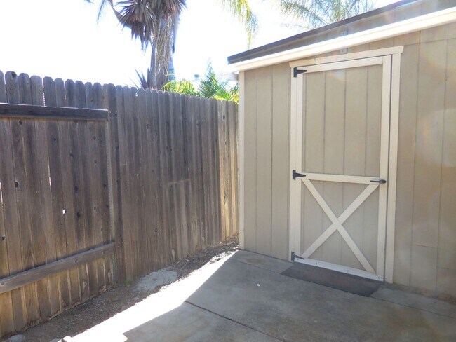 Building Photo - 1079 Stillspring Dr
