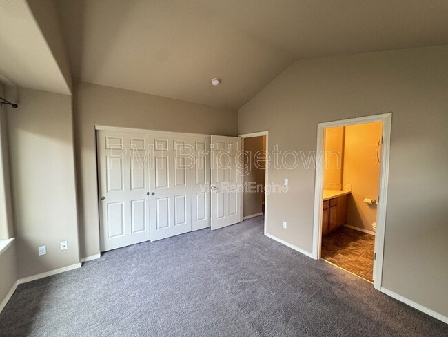 Building Photo - 1460 NE Redspire Ln