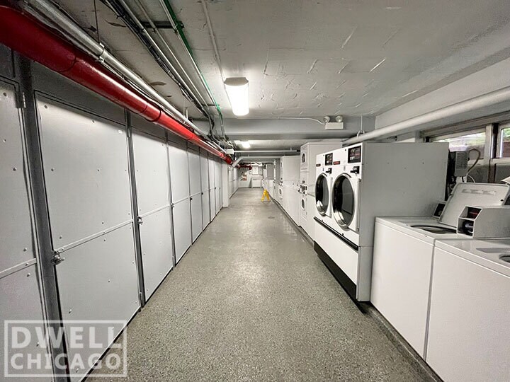 Building Photo - 4950 N Marine Dr