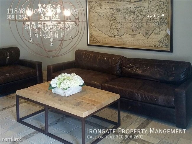 Building Photo - 11848 Kiowa Ave