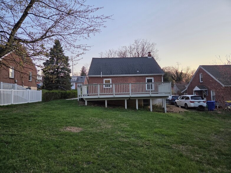 Building Photo - 1857 Chesley Rd