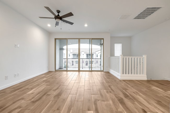 Building Photo - Brand New luxurious Model Home with 2 Master Suites in Warner Meadow