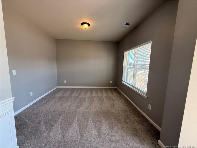 Building Photo - 16 Fort McClary Ct