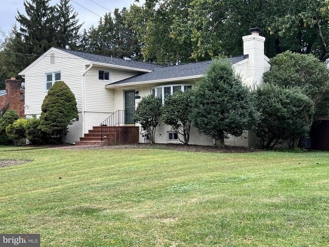 Building Photo - 1726 Baldwin Dr