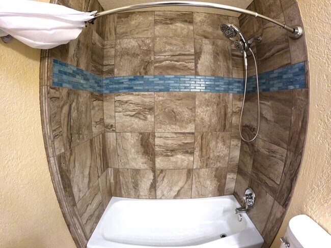 Building Photo - 2968 La Mesilla Circle