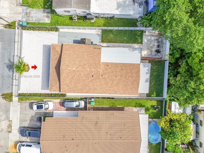 Building Photo - 3520 SW 88th Pl