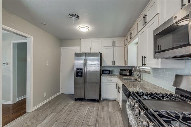 Building Photo - 10205 Newcombe Dr