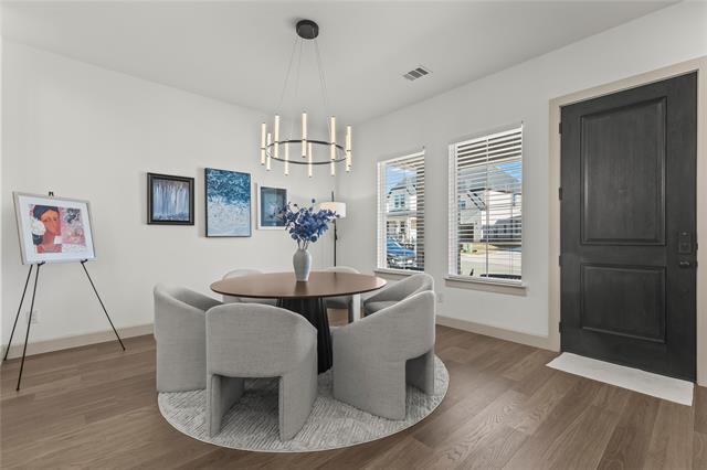 Building Photo - 15627 Rue Dr