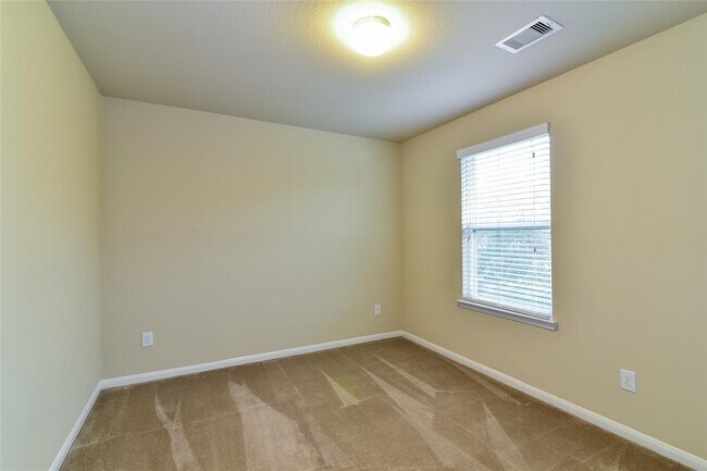 Building Photo - 13062 Rose Landing Dr