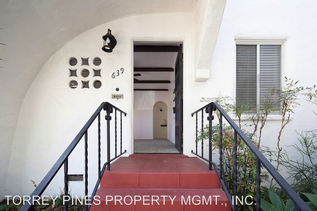 Building Photo - 633-645 Pennsylvania Ave
