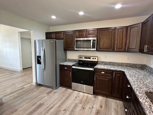 Building Photo - Now LEASING in Summit Pass! Available May 18, 2026!