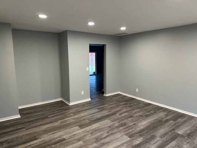 Family Room - 869 North Hill Ln