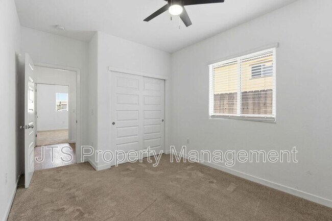Building Photo - 12542 Surfbird Wy
