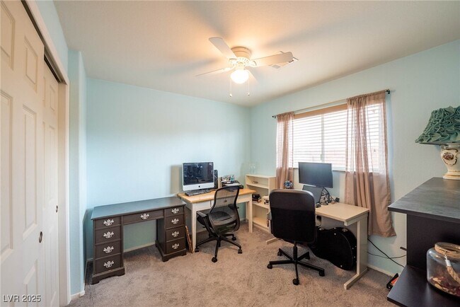 Building Photo - 5283 Broadlake Ln