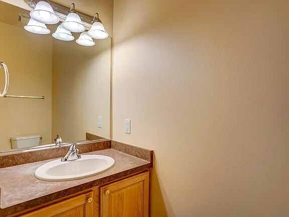 Building Photo - 1807 Carns Dr