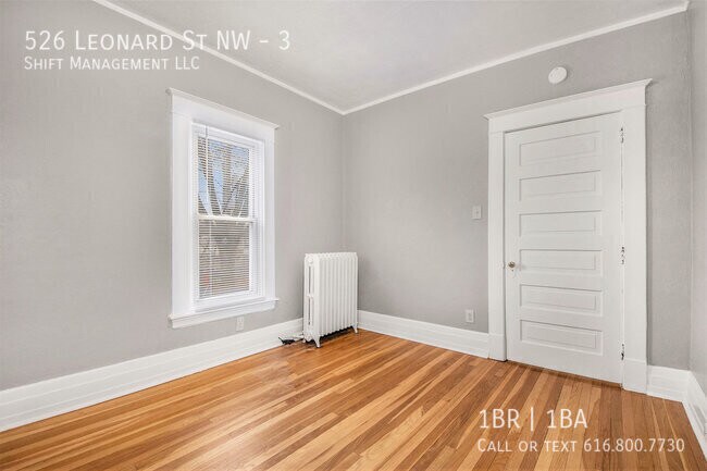 Building Photo - 526 Leonard St NW