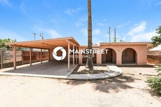 Building Photo - 4 Bedroom Pet-Friendly Home in Tucson, AZ with Main Street Renewal
