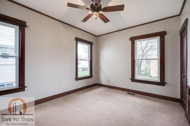 Building Photo - 1203 Arbor Ave