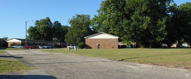 Building Photo - Southwood Apartments