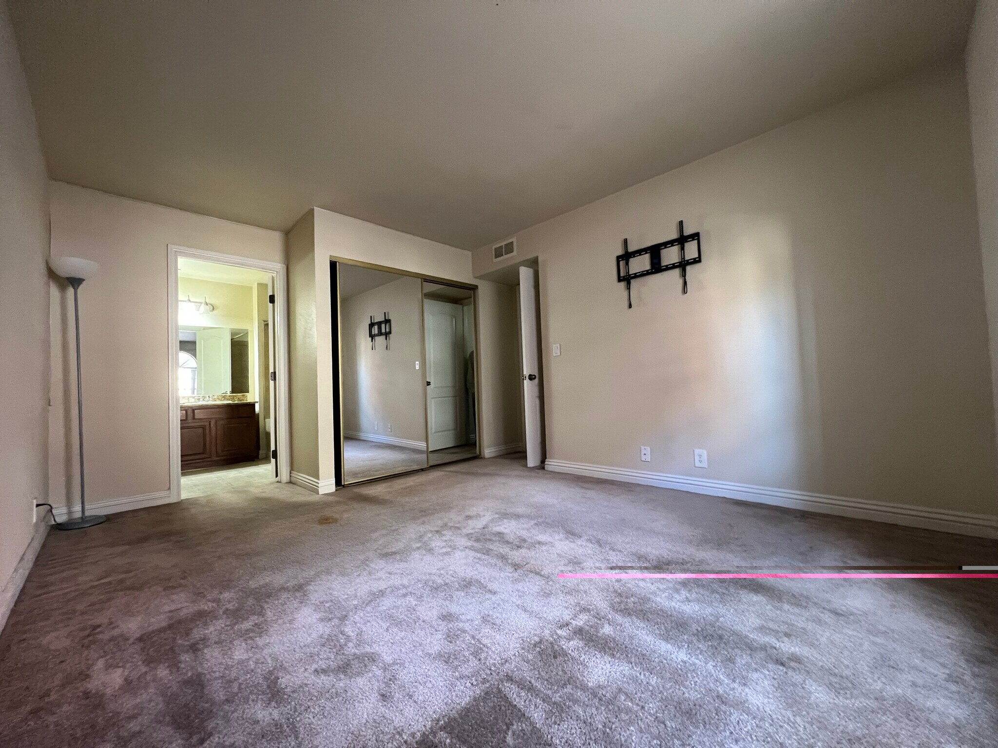 Building Photo - 4050 Pacific Harbors Dr
