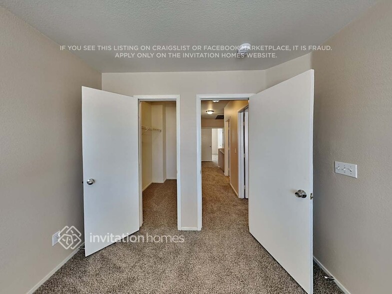 Building Photo - 10241 Grecian Laurel Ct
