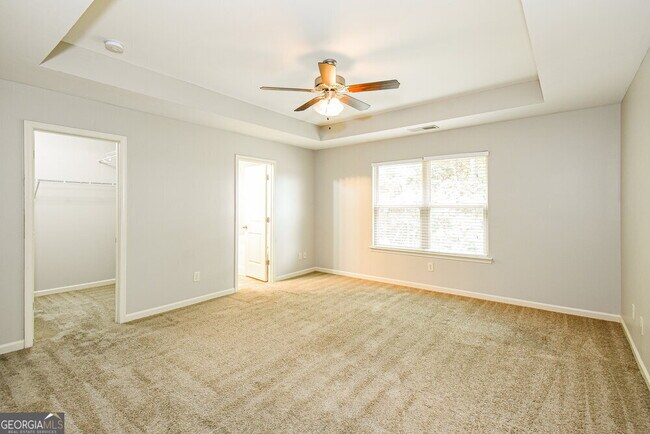 Building Photo - 338 Camellia Way
