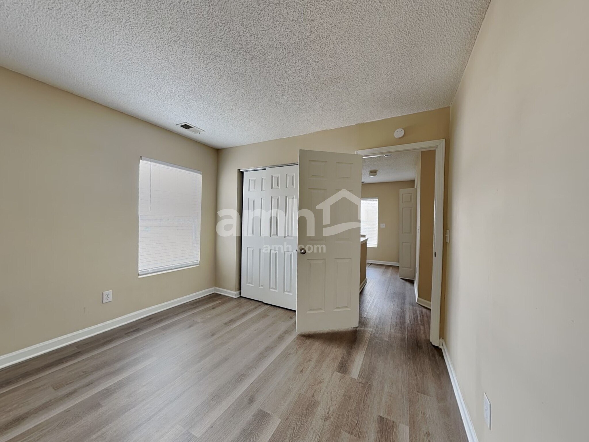 Building Photo - 6021 Ladish Ln