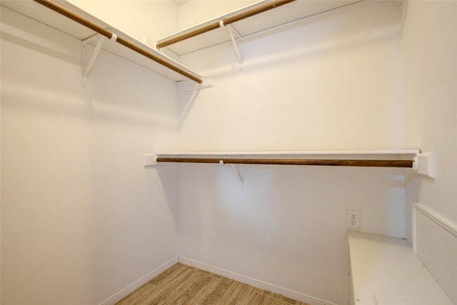 Building Photo - 14211 Ella Lee Ln