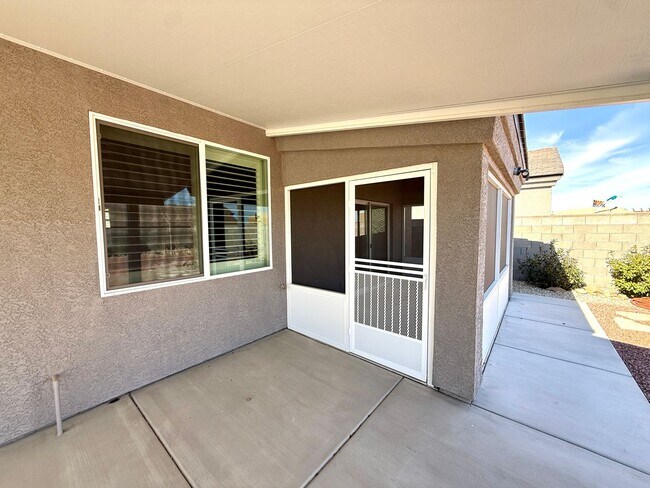 Building Photo - Beautiful 2023 Build | 3 Bed, 2 Bath | Solar + Premium Upgrades | Landscaping Included