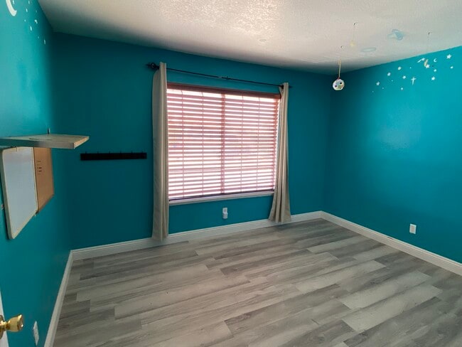 Bedroom 2 - 13241 Paradise Ct