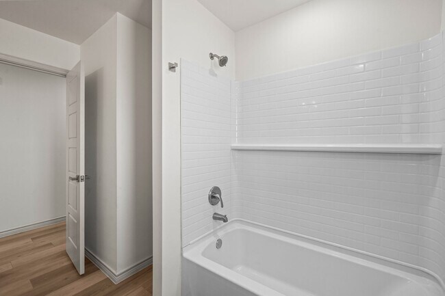 Building Photo - New Construction Home In Idalou ISD!