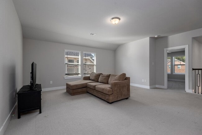 Building Photo - 17828 Hanson Ridge Dr