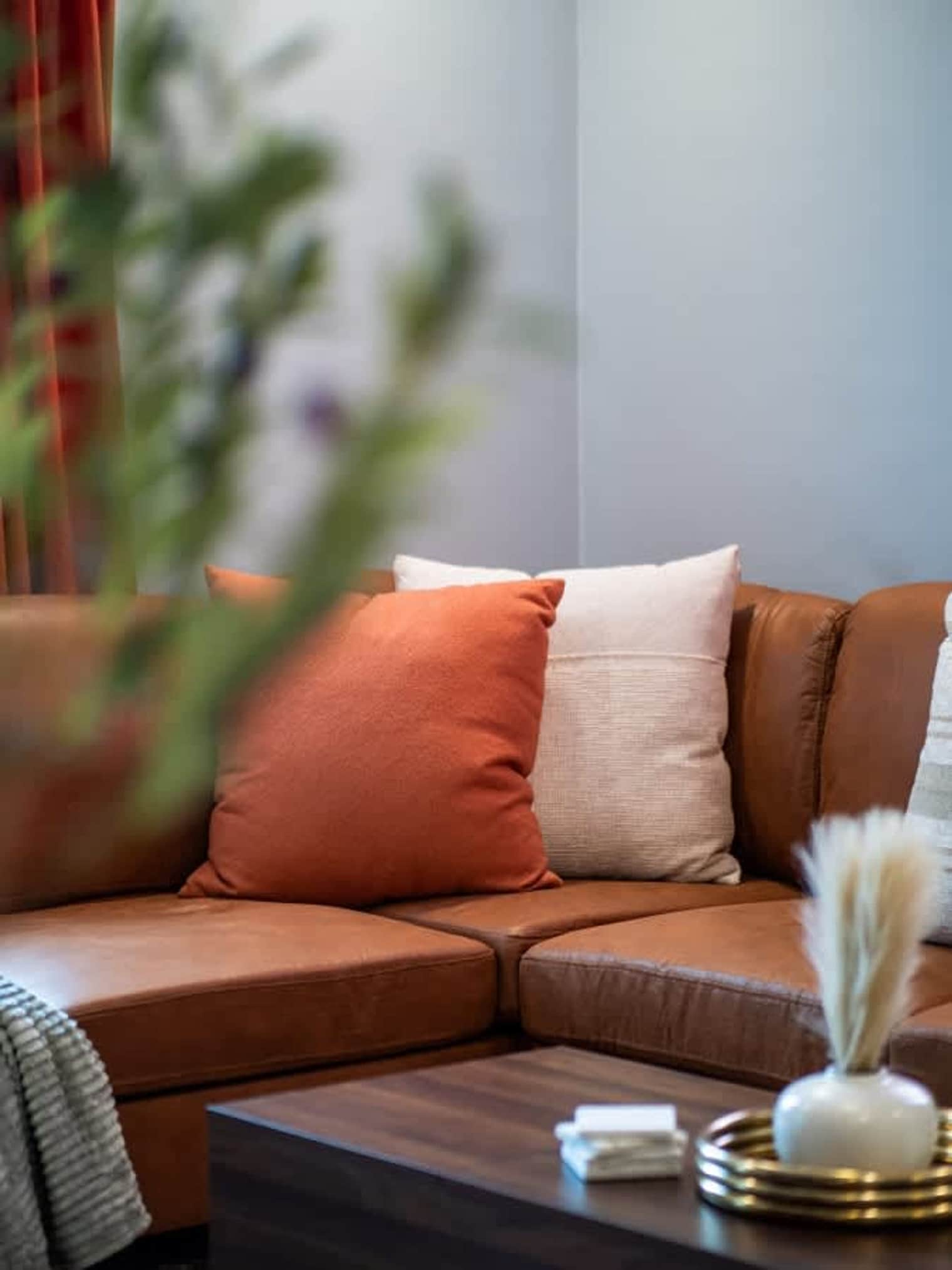 Building Photo - 1906 N Leavitt Rd