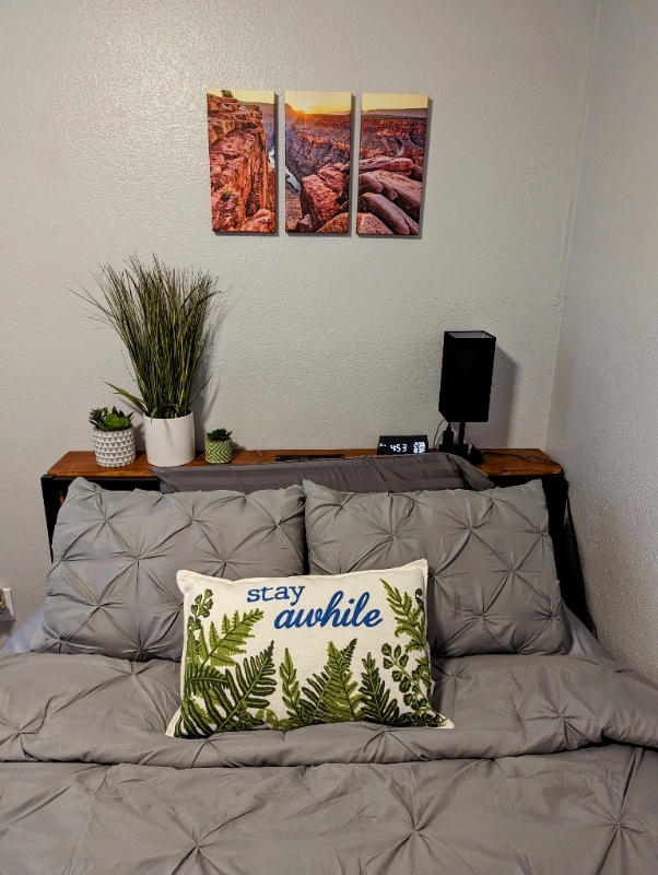 Building Photo - 120 E Camille Dr