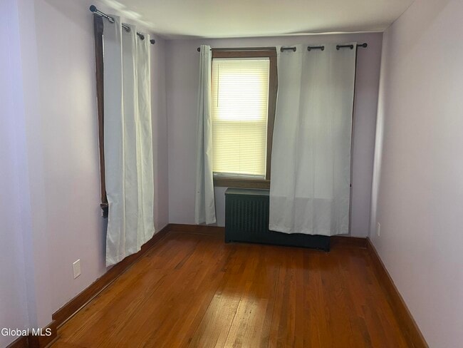 Building Photo - 2971 Hamburg St