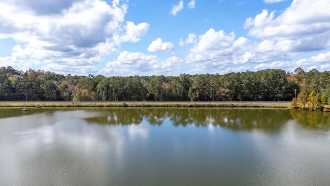 Building Photo - 2066 Tallavana Trail