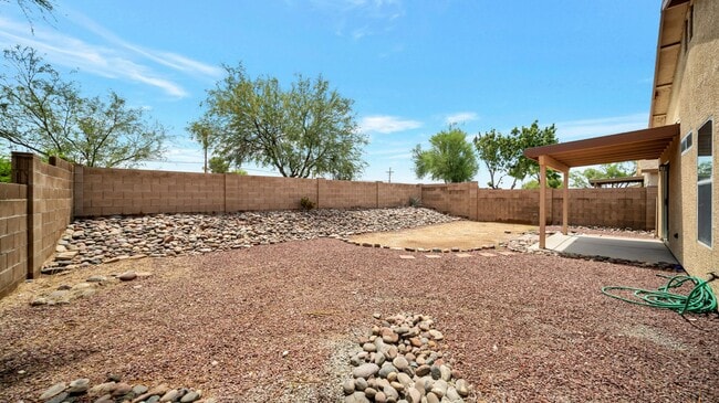 Building Photo - 3591 S Harrison Shadow Way