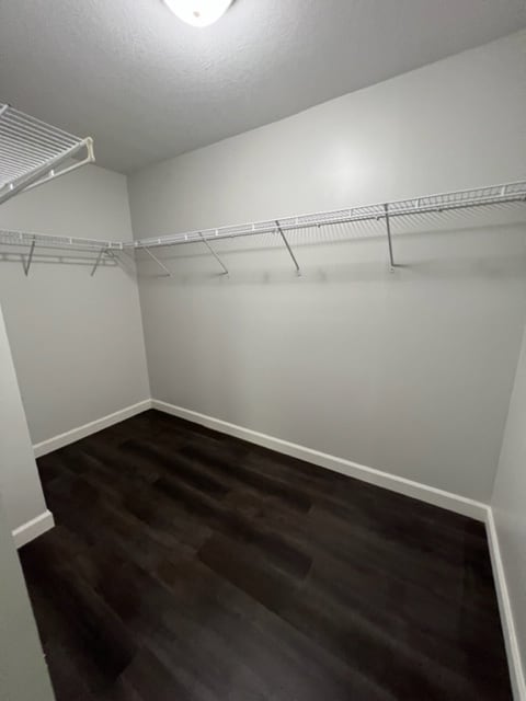 Building Photo - 696 Wilke Pl
