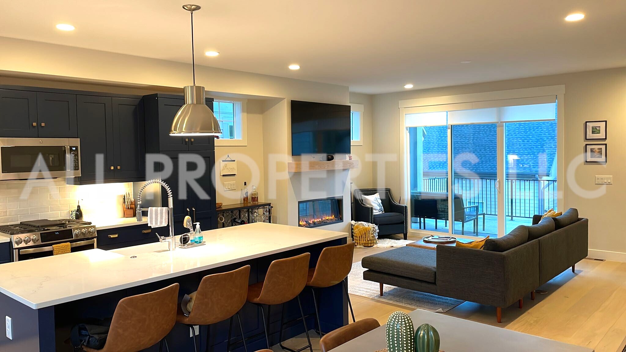 Building Photo - 8059 W 52nd Dr