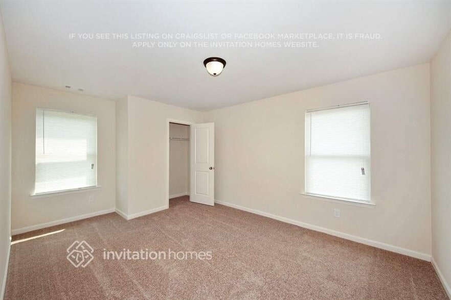 Building Photo - 4101 Oak Field Dr