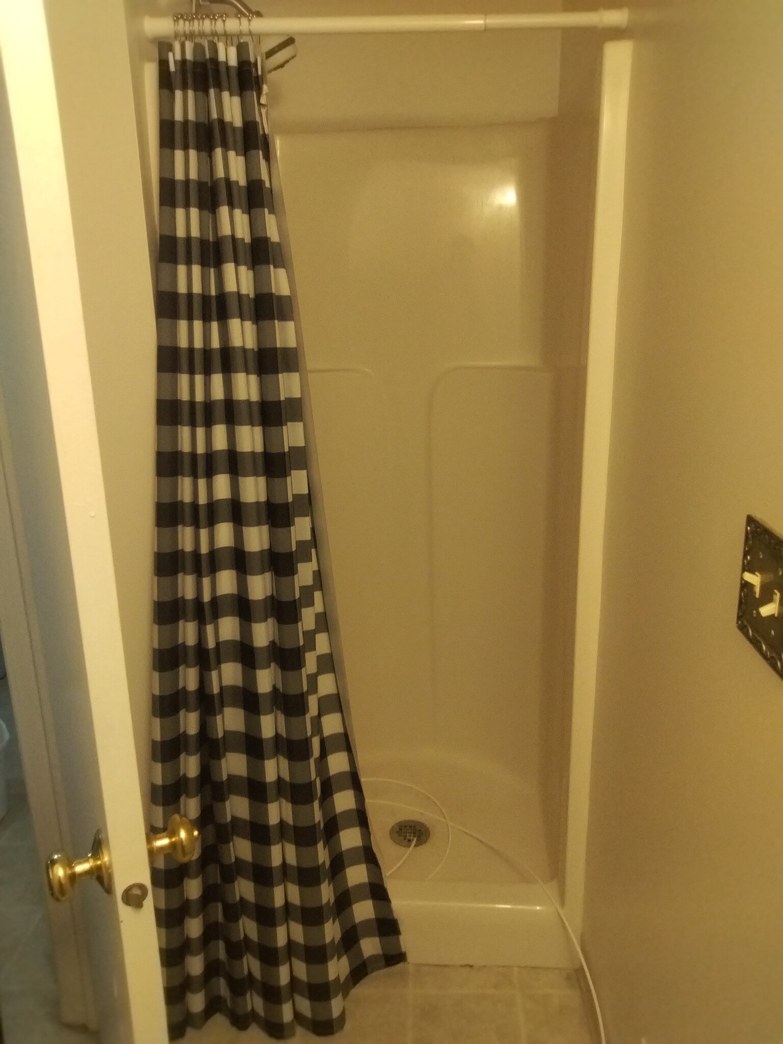 Basement Bathroom - 1210 Bush St