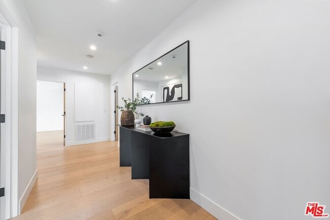 Building Photo - 20226 Lorenzana Dr