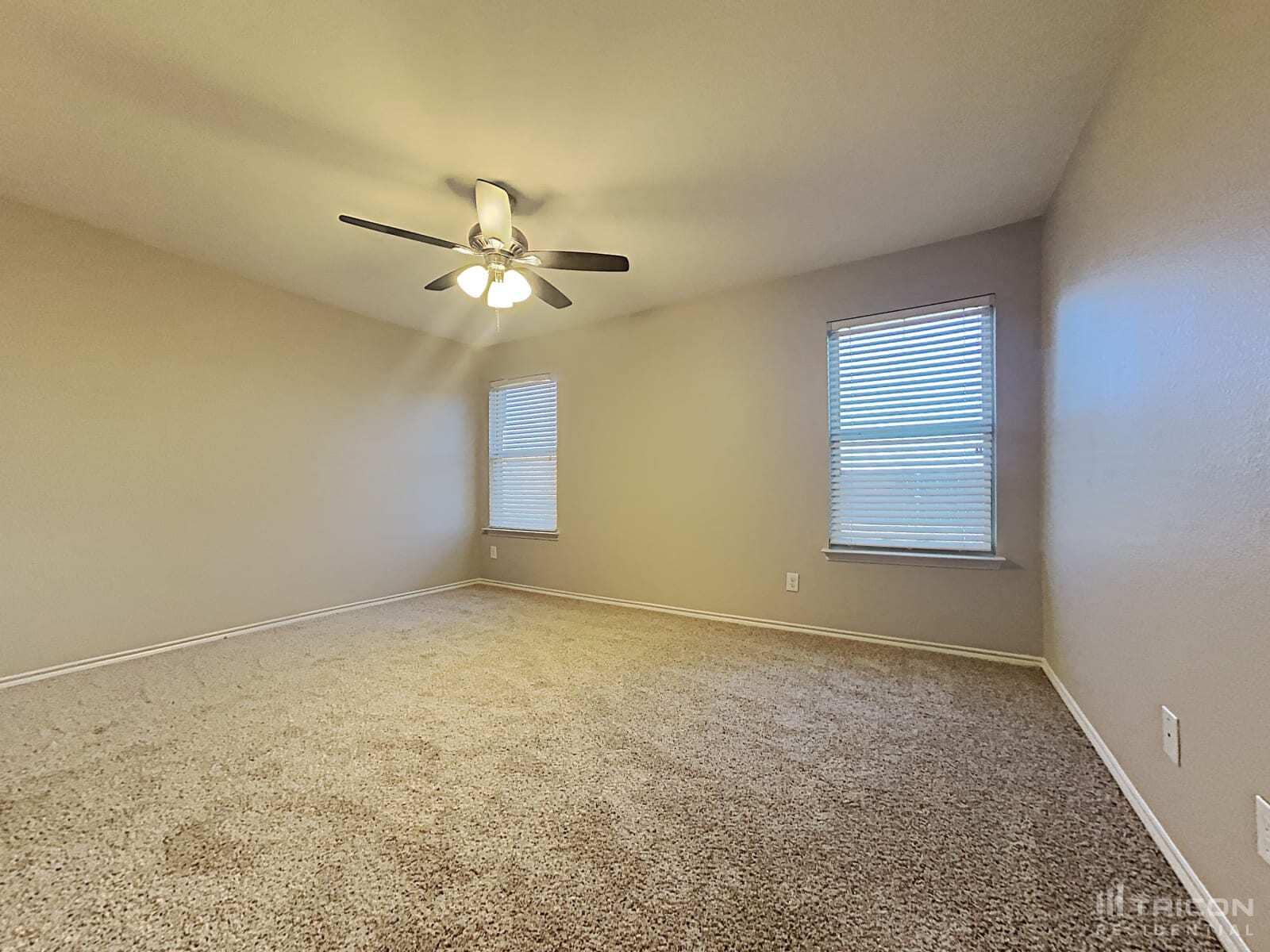 Building Photo - 1308 Basswood Ln