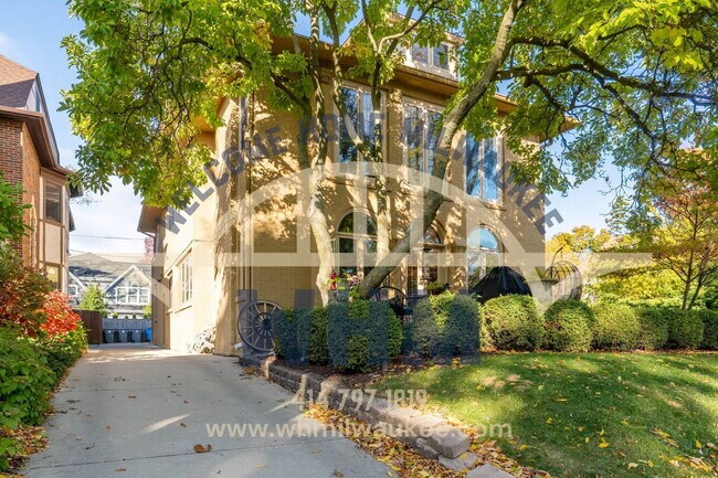 Building Photo - 5137 N Cumberland Blvd
