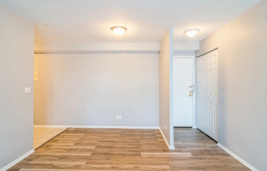 Building Photo - 1227 S Harlem Ave