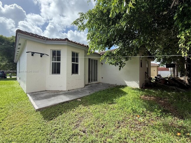 Building Photo - 24301 SW 107th Ave