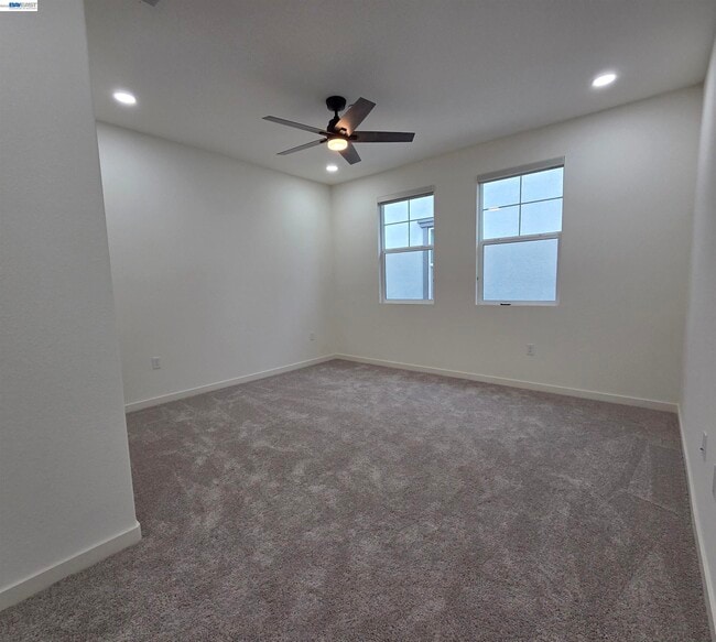 Building Photo - 5390 Shenandoah Vly Ln