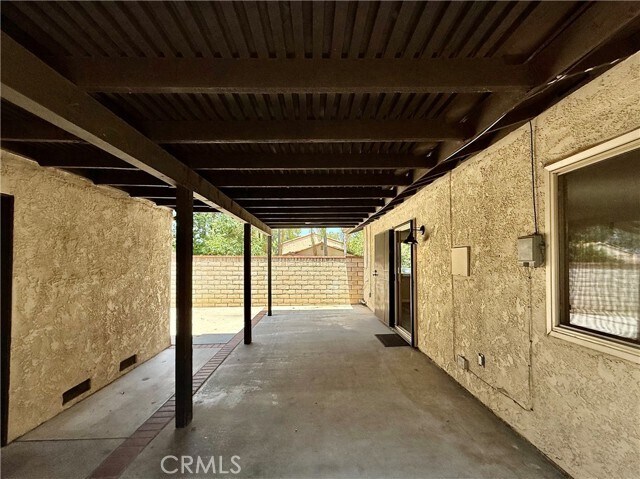Building Photo - 2760 Monroe St